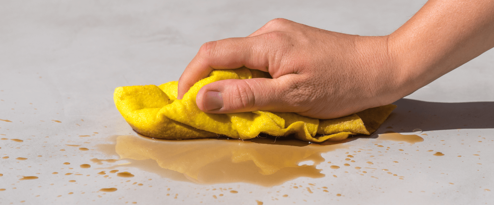 5가지 일반적인 표면 흠집과 일상에 도움이 되는 얼룩 제거제